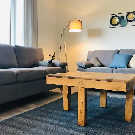 No2 In Apartment *