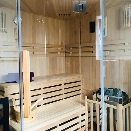 No2 In Friedrichstadt